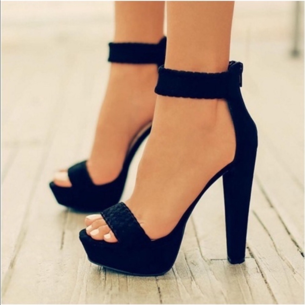 Black Strappy High Heel Sandals - Picture 2 of 4